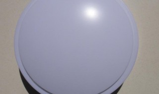 灯罩发黄了怎么处理（灯罩发黄了怎么处理视频）