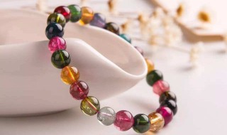 碧玺的是什么 碧玺是什么档次的宝石