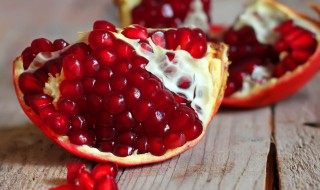 石榴的好处和为什么（石榴的好处在哪）