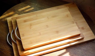 新菜板为什么用盐水泡 新菜板为什么用盐水泡呢