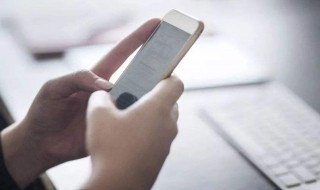 硅胶套变黄了怎么洗白 硅胶套变黄怎么洗干净透明