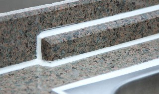 玻璃胶用什么可以洗掉 裤子粘到玻璃胶用什么可以洗掉