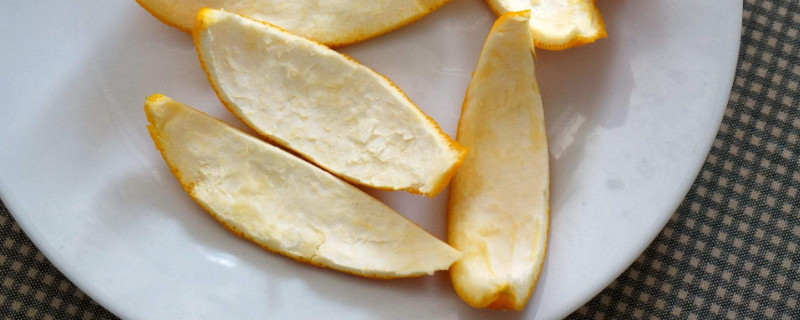 橙子皮如何做花肥（橙子皮做花肥的做法）