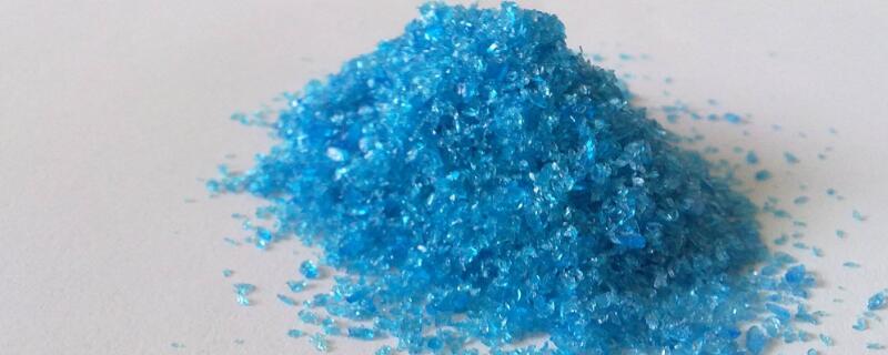 硫酸铜和硫酸亚铁作用（硫酸铜和硫酸亚铁会起什么效果）