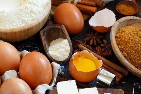 开水冲鸡蛋的功效与作用 男人喝开水冲鸡蛋的功效与作用