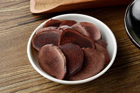 鹿茸泡水喝的功效与作用 鹿茸和什么一起泡水喝效果最佳?