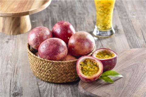 百香果水的功效与作用（百香果水的功效与作用及禁忌症）