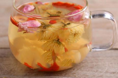 菊花玫瑰花茶的功效与作用（蒲公英菊花玫瑰花茶的功效与作用）