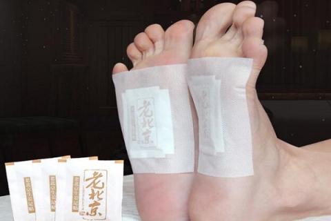 养生足贴的功效与作用（养生足贴的功效与作用图片）