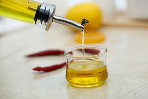 牡丹籽油的功效与作用（牡丹籽油的功效与作用及副作用）