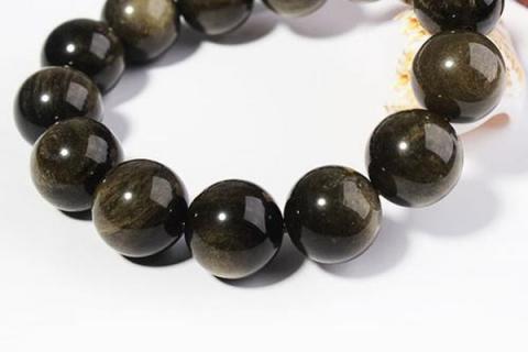 金曜石的功效与作用（猫眼金曜石的功效与作用）