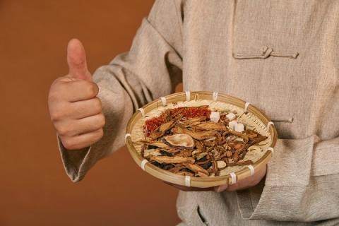 拉拉秧的功效与作用（小叶拉拉秧的功效与作用）