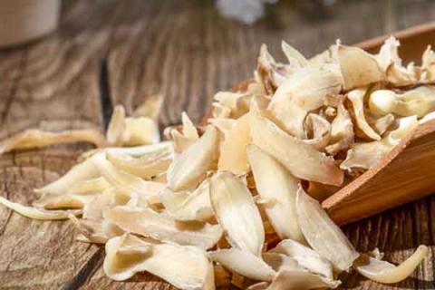 百合干的功效与作用（百合干泡水喝的功效与副作用）