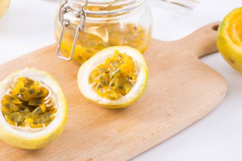 鸡蛋果的功效与作用 黄金鸡蛋果的功效与作用