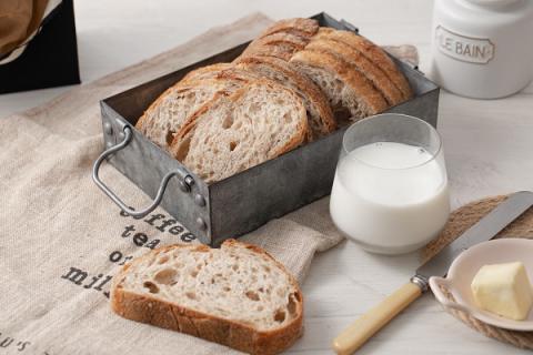 全麦面包的功效与作用 全麦面包的功效与作用及禁忌