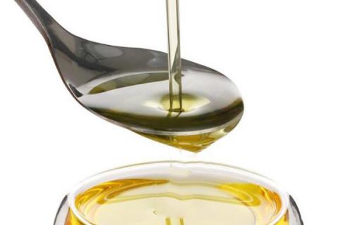 三文鱼油的功效与作用（三文鱼油的功效与作用及副作用）