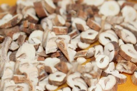 牡丹根的功效与作用 牡丹根的功效与作用及食用方法