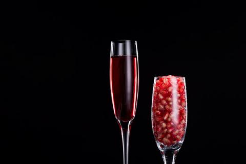 石榴汁的功效与作用（红参石榴汁的功效与作用）