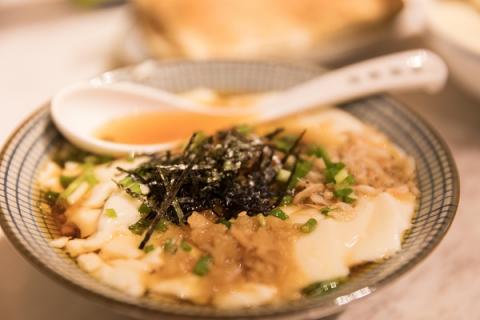 豆花的功效与作用 早上吃豆花的功效与作用