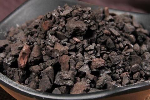 磁石对人体的功效与作用（磁石对女性有什么益处）