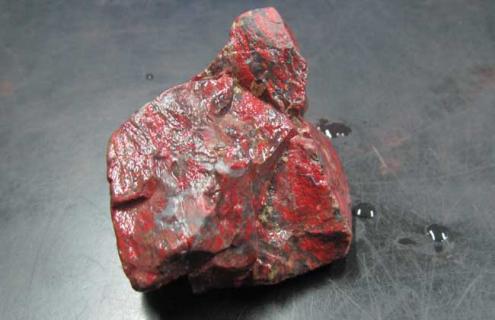 鸡血石种类图片大全（鸡血石种类图片大全大图）