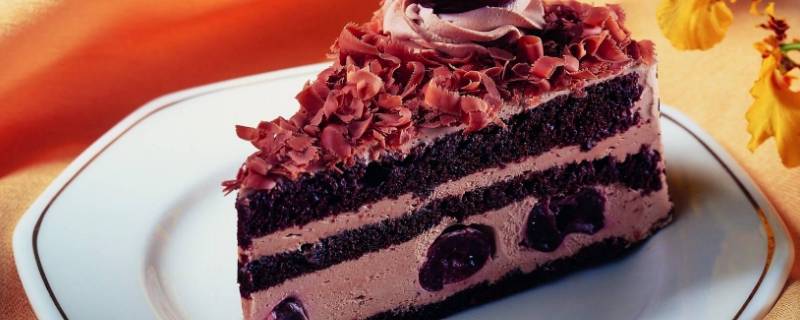 制作蛋糕需要哪些材料（制作蛋糕需要哪些材料和工具）