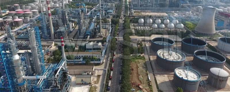 石油工业有哪些特点（何谓石油工业,其特点是什么?）