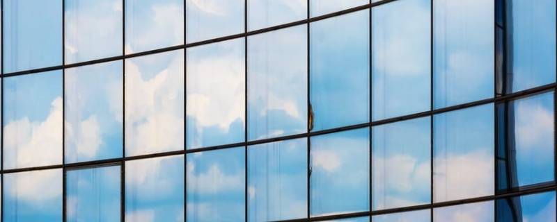 玻璃出现在哪个朝代 玻璃是在哪个朝代出现的