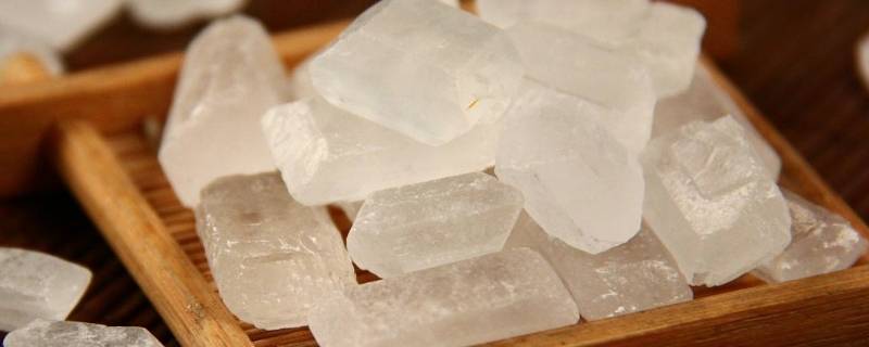 冰糖是用什么做的（黄塔冰糖是用什么做的）