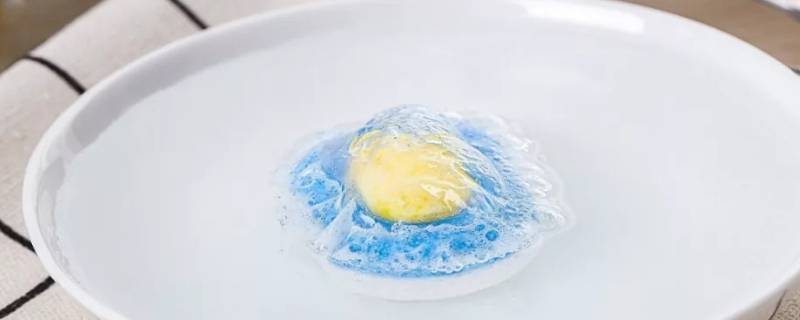 洗碗块外面的塑料膜要撕掉吗 洗碗块外面的塑料膜要撕掉吗视频