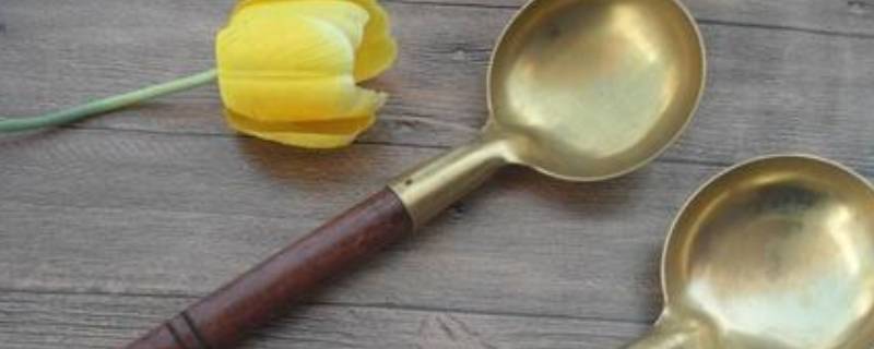 马勺底污垢处理的妙招（马勺后面结垢怎样处理）