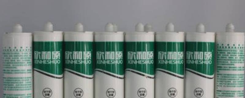 怎么去除旧玻璃胶重打（怎么去除旧玻璃胶重打新的玻璃胶?）