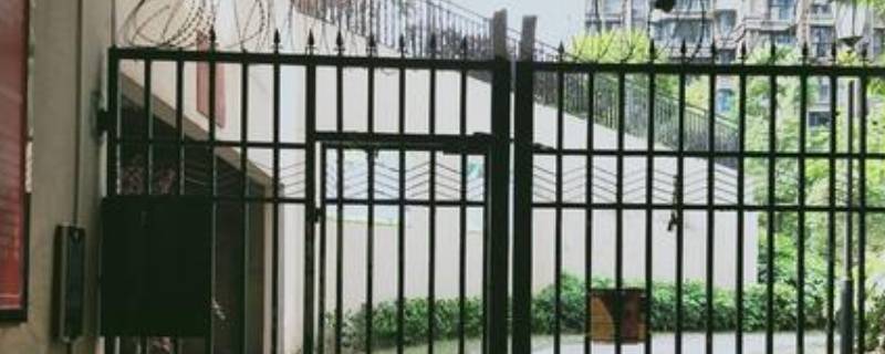 铁门上的双面胶怎么去除 铁门上的双面胶怎么去除掉