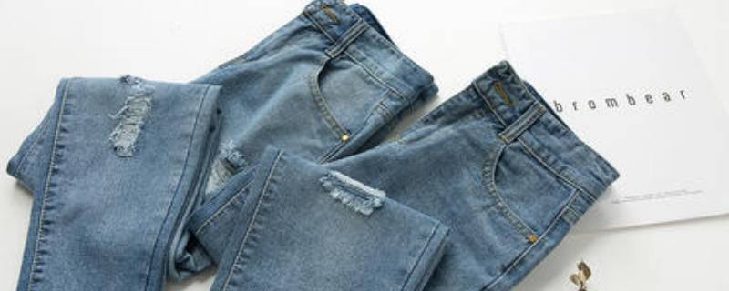 防止牛仔裤掉色的小妙招（怎样防止牛仔裤掉色）