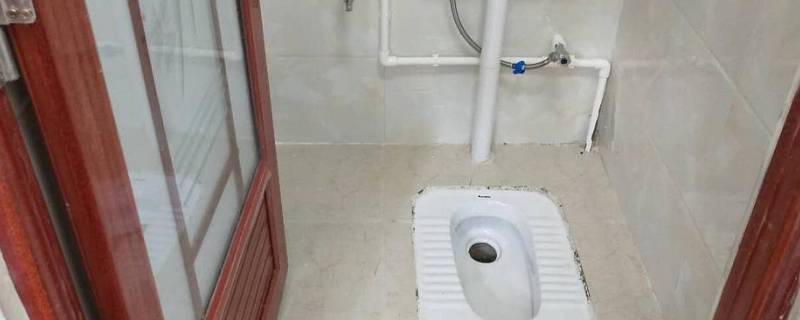 蹲坑发黄洗不掉怎么办 蹲坑发黄污渍怎么去除