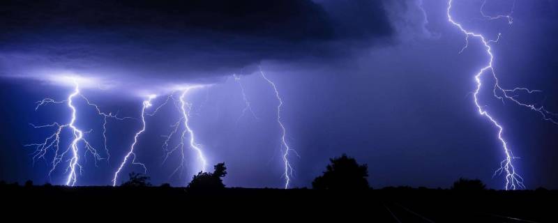 打雷是交流还是直流（打雷属于交流还是直流）