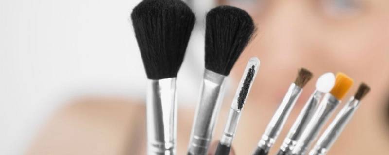 托运的化妆品有要求吗（托运的化妆品可以超过100ml吗）