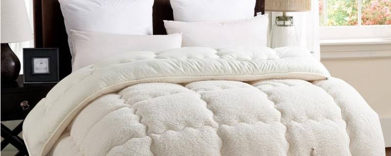 被子太厚洗衣机洗不了怎么办（被芯发黄太重怎么洗）