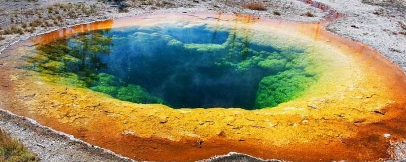 黄石公园在美国的哪个州（黄石公园在美国什么位置地图）