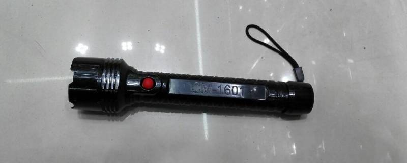 手电筒可以带上飞机么 手电筒可以带上飞机么强光