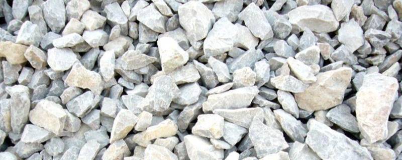 工业炼铁石灰石的作用 工业炼铁石灰石的作用是