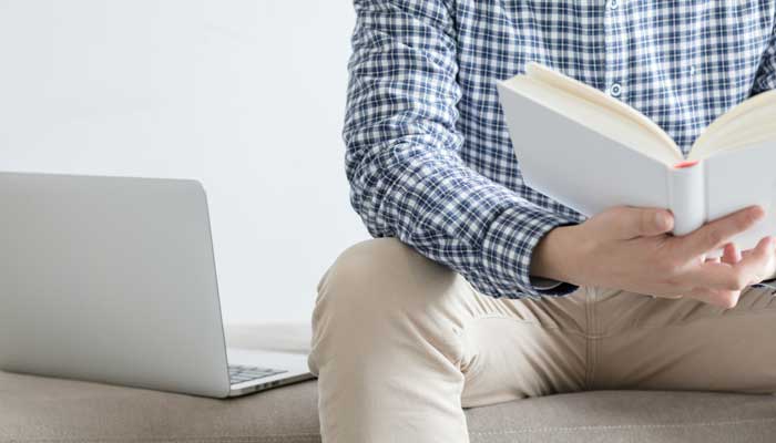 弯弯的月亮像小船照样子写句子 弯弯的月亮像小船照样子写句子什么像什么