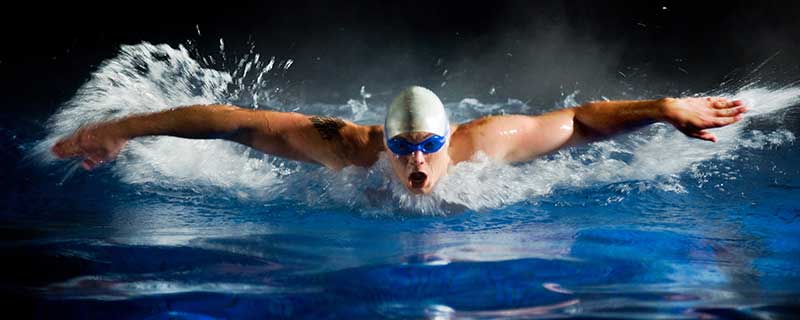 学蛙泳游泳的技巧 学蛙泳游泳有什么技巧