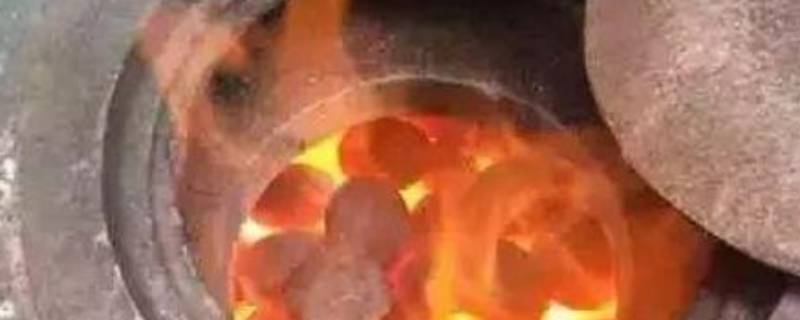 煤炉子火不旺是什么原因 煤炉子火不旺是什么原因造成的