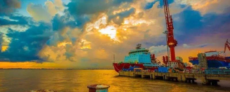 中国大型造船企业江南造船厂的前身是