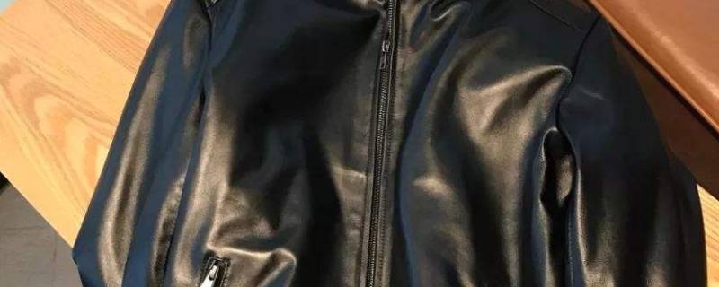 皮衣为什么穿一两年就掉皮 真皮一般用几年掉皮