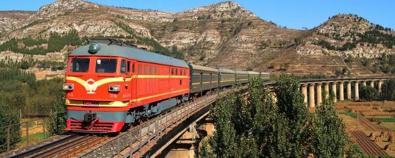 火车时速一般是多少 绿皮火车时速一般是多少