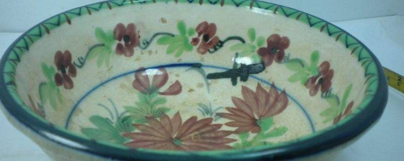 彩釉的碗对身体有害吗 彩釉瓷碗有毒吗