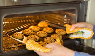 新烤箱首次使用如何保养 新烤箱首次使用如何保养好