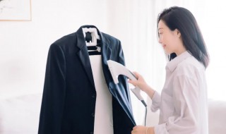 熨烫完的衣服可以马上穿吗 熨烫完的衣服可以马上穿吗女生